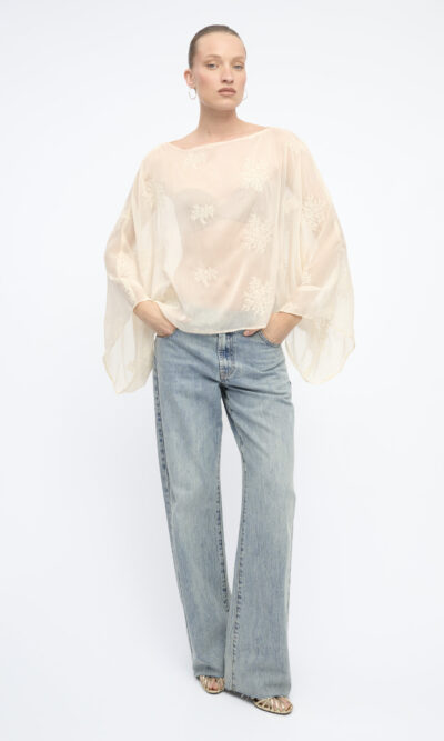 Alternative view of MIZUKI TOP ivory