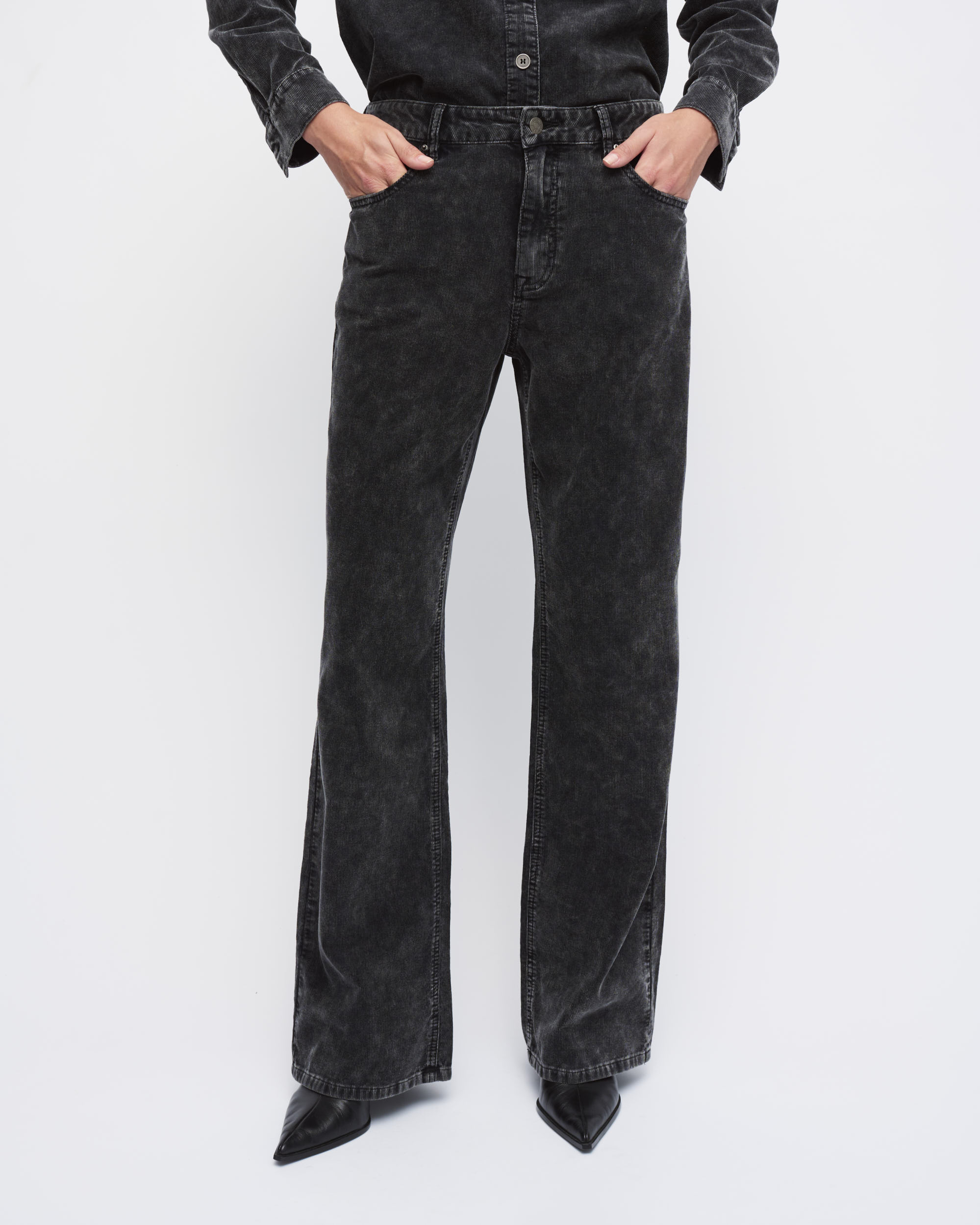 ONYX-2263577-20-CO.CO 161-306744