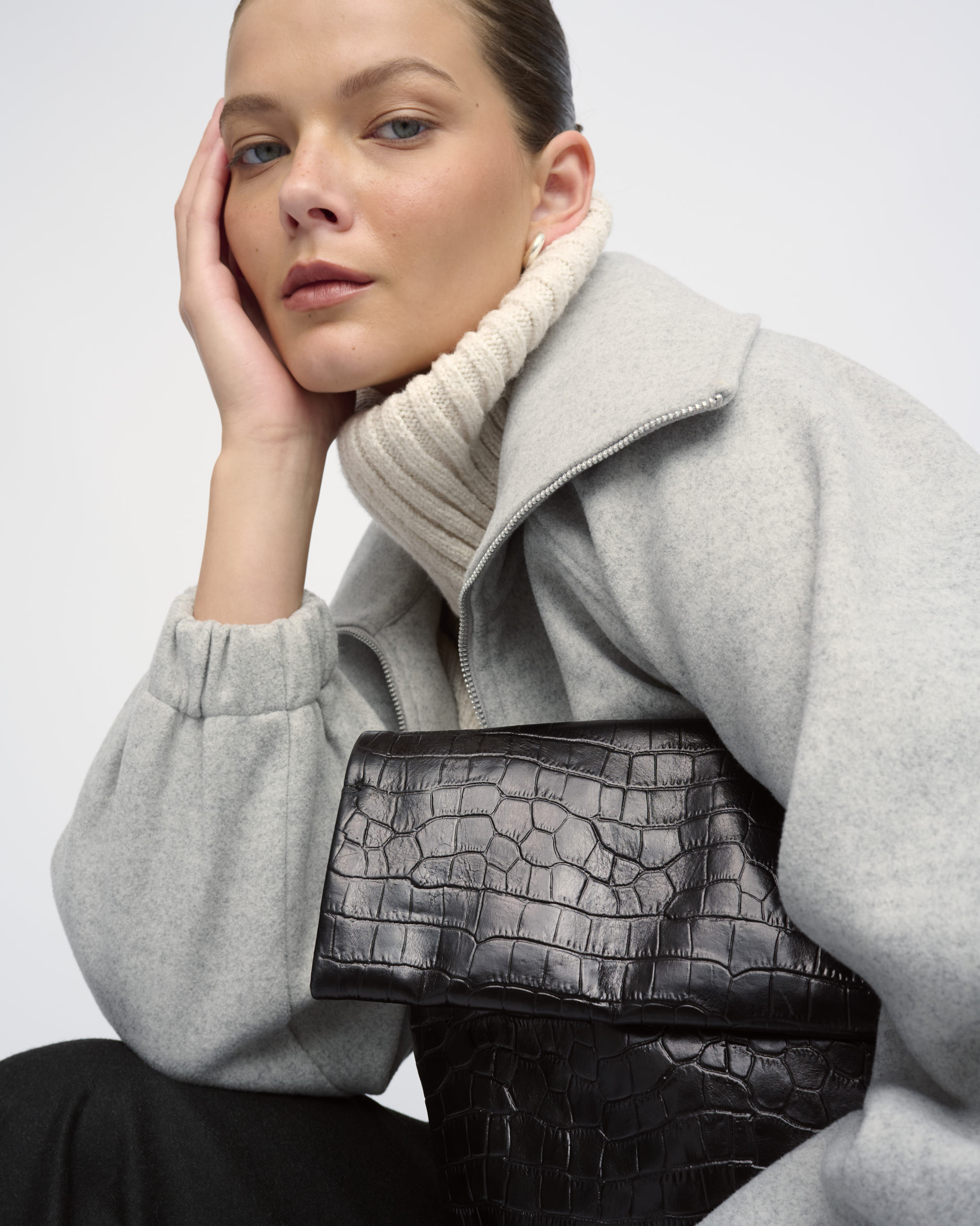 CHELSEA-2269216-01-CO.CO 169-325092