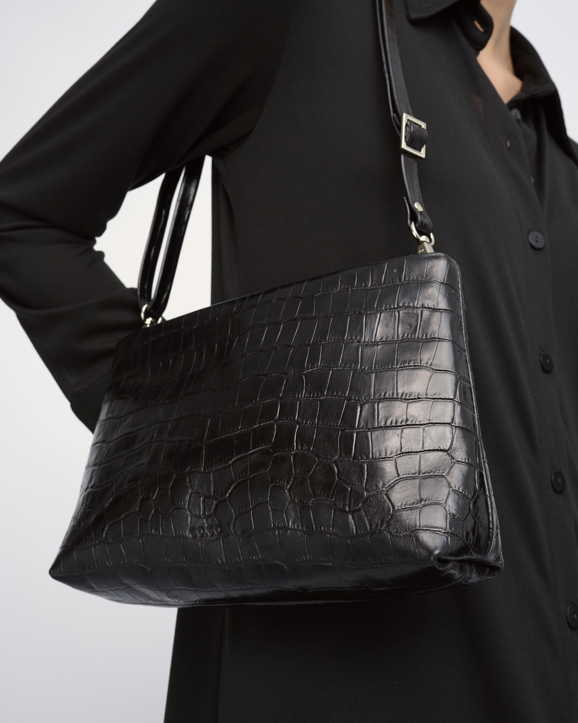 SOHO-2269217-01-CO.CO 169-324702