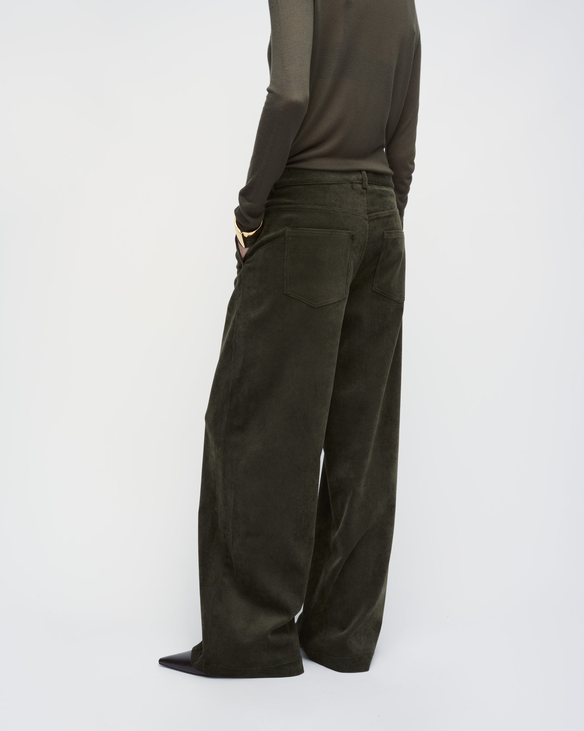 HUGO-2263616-65-CO.CO 165-321551