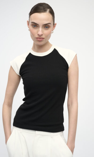 Alternative view of KATIE TOP black